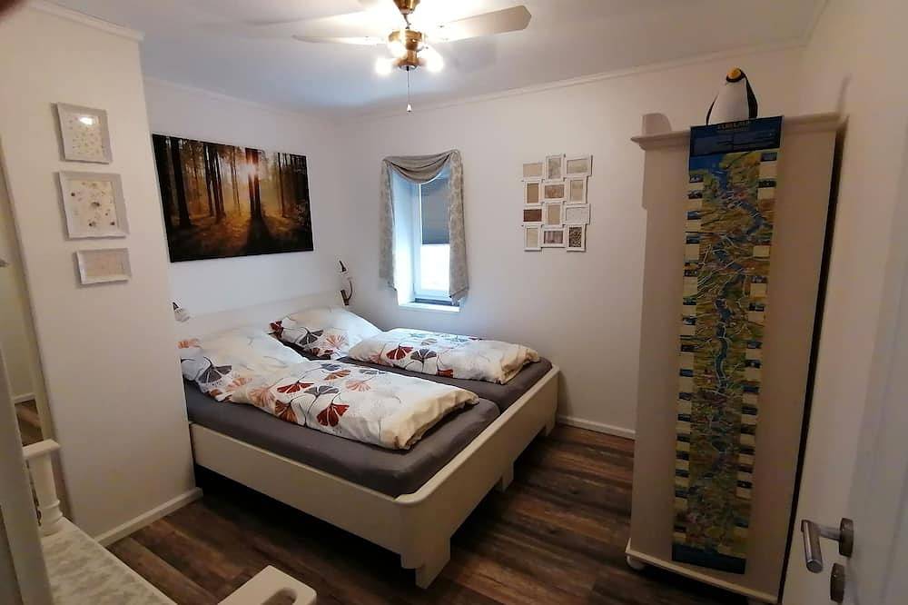 Ganze Wohnung, Gemütliche Ferienwohnung im Landhausstil am Elbhang in Pirna, Elbsandsteingebirge