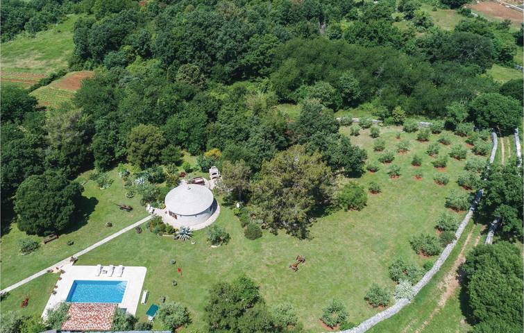 Ferienhaus für 3 Personen, mit Terrasse, mit Haustier in Barban - 2