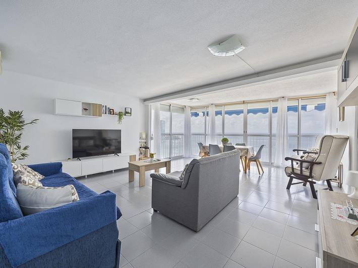 Apartamento para 5 personas, con vistas al mar en Playa de Levante