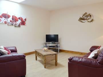 Cottage for 4 People in Carmarthenshire, South-Wales, Photo 2