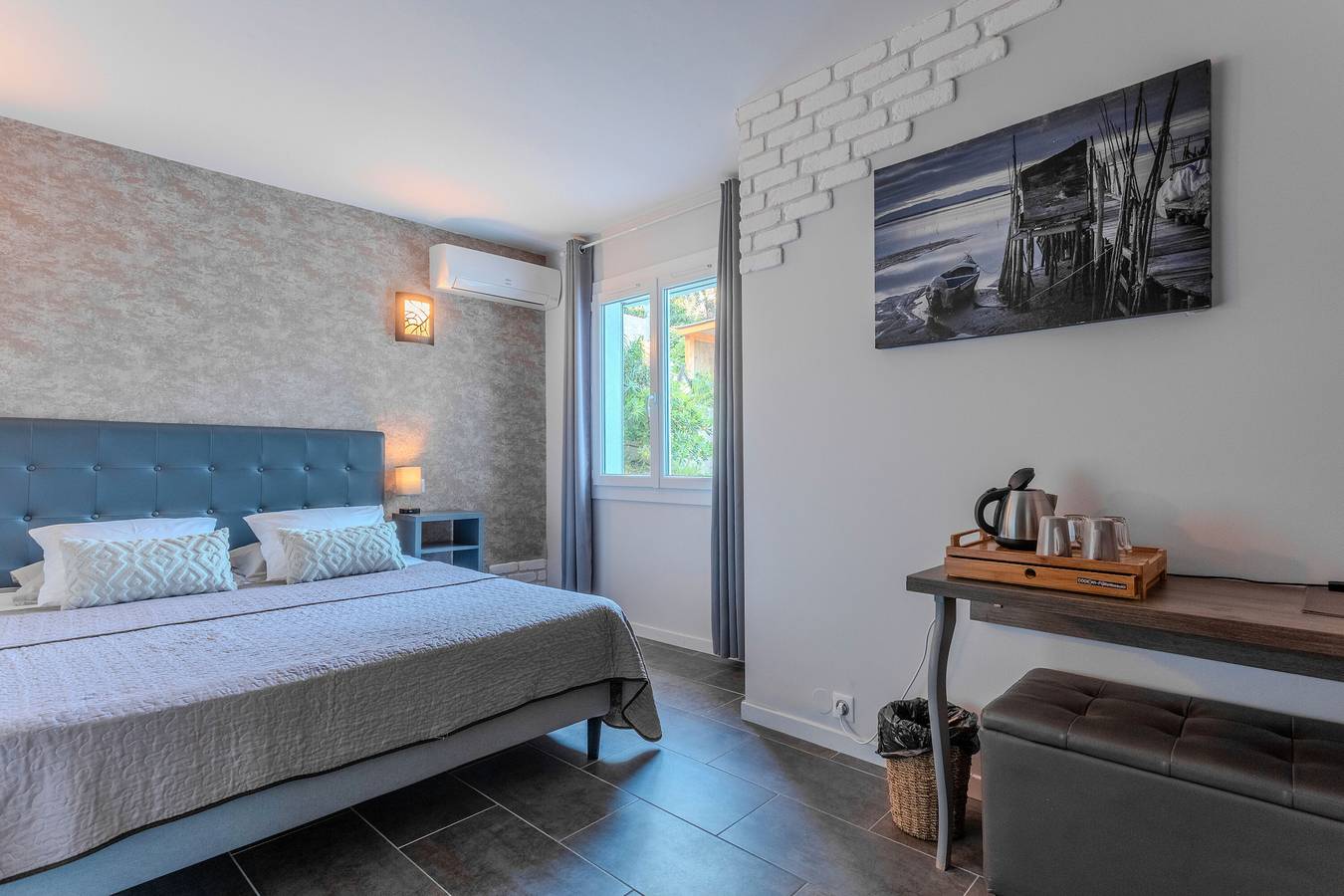 Camera "Privilege 10" con piscina condivisa, Wi-Fi e aria condizionata in Roquebrune-sur-Argens, Draguignan e dintorni