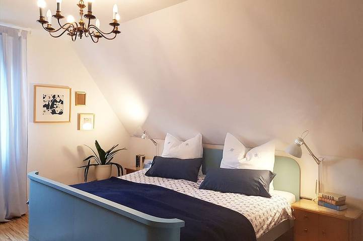 Ferienwohnung für 5 Personen, mit Balkon und Garten in Altena