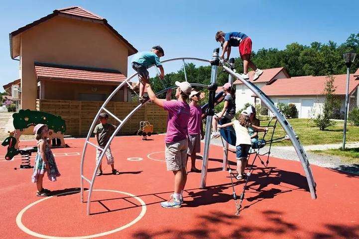 Studio pour 2 personnes, avec terrasse ainsi que piscine et sauna dans le Lot - 3