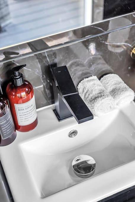 Ferienhaus für 2 Personen, mit Ausblick und Garten sowie Sauna und Pool in Mittelschweden - 3