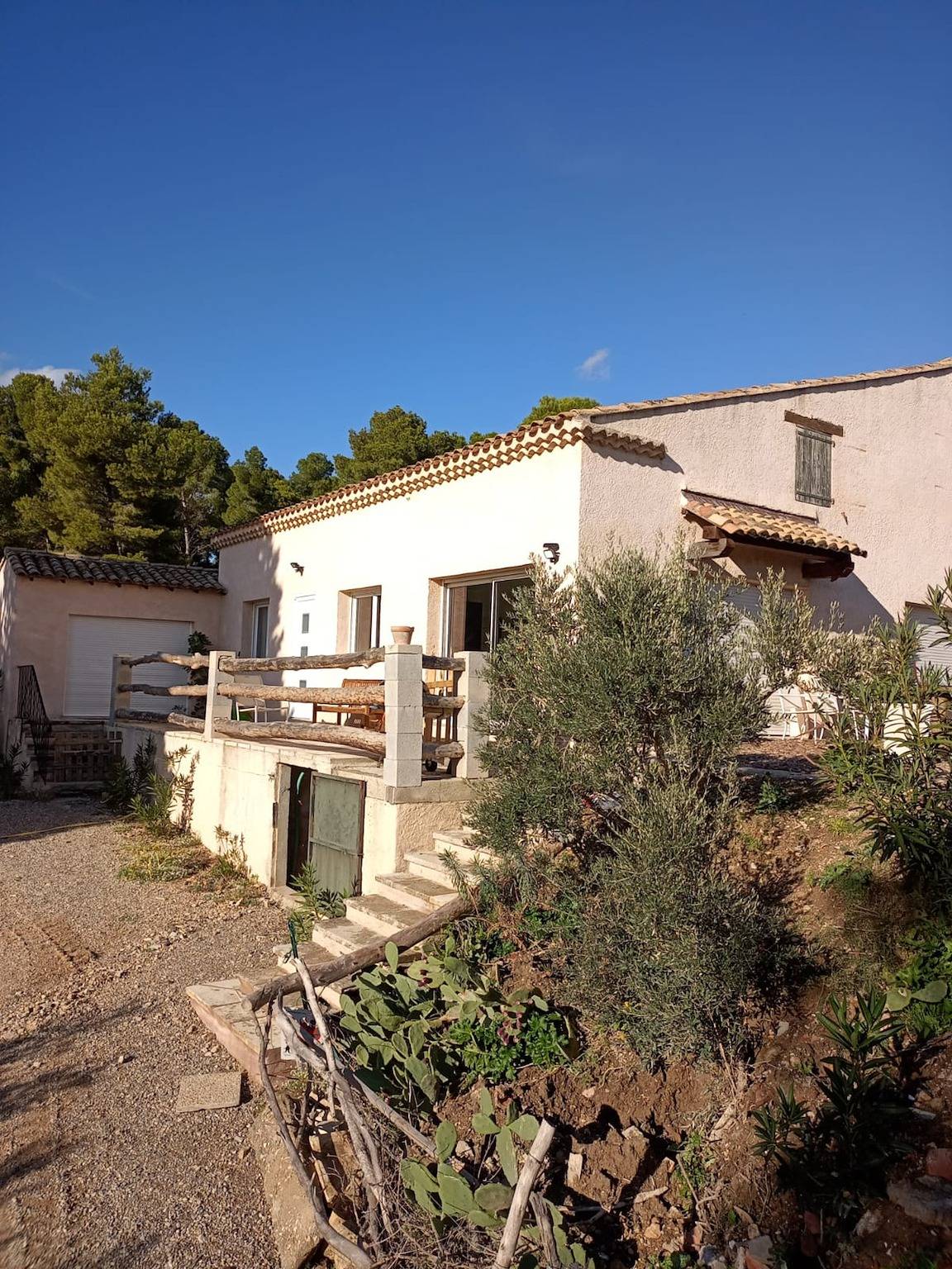 Elegante villa en Mouriès con vista a la montaña y piscina privada in Mouriès, Region de Arles