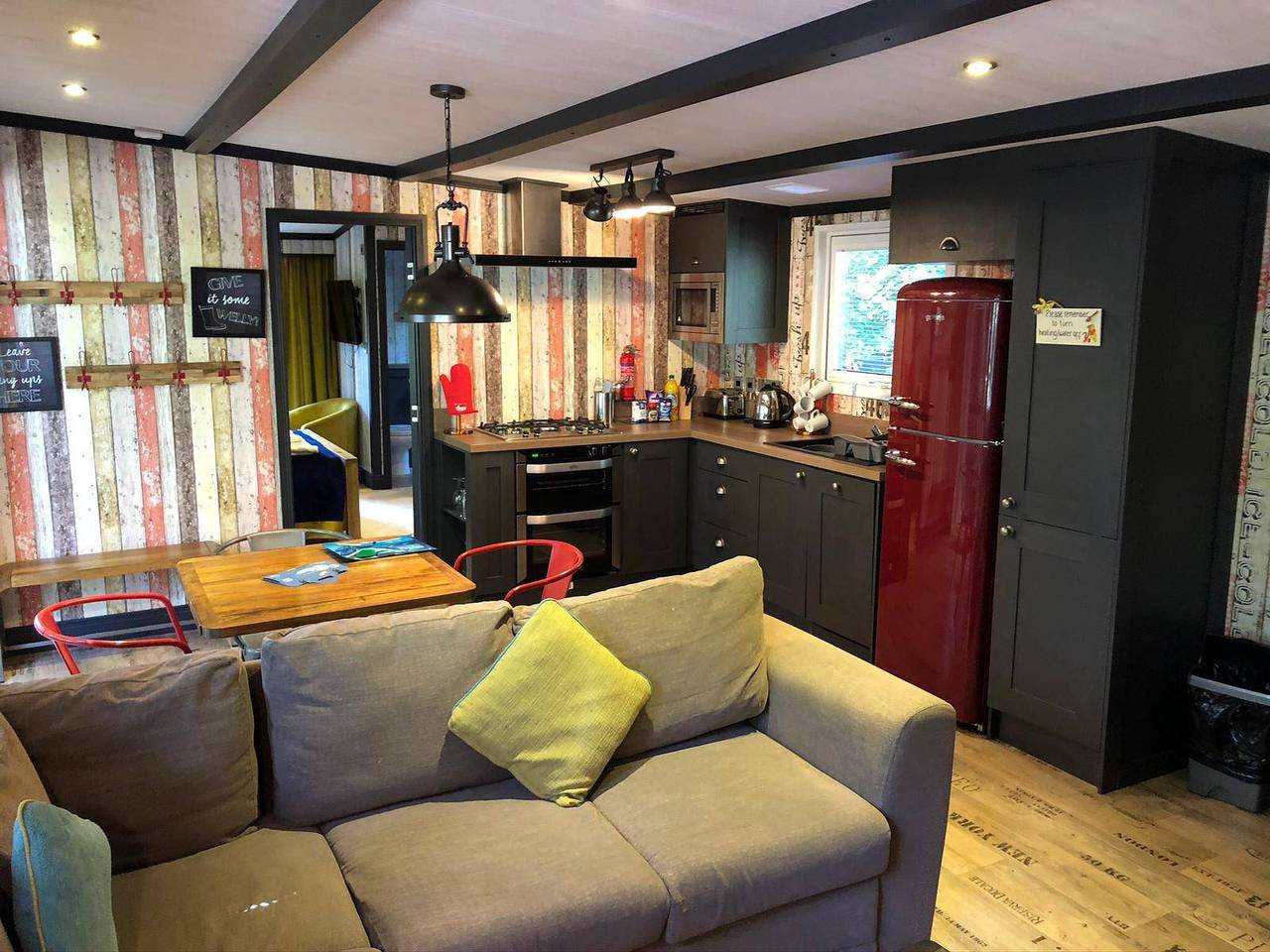 Sandy Balls Holiday Park Pet Friendly Lodge in Godshill (Hampshire), Hampshire