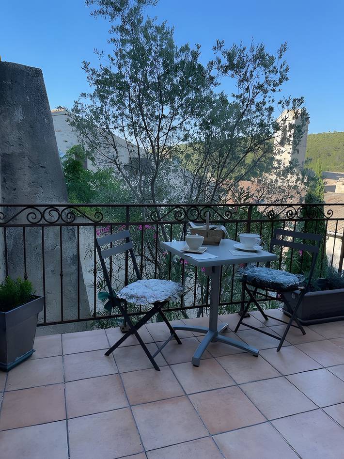 Gîte pour 4 personnes, avec balcon, animaux acceptés à Lagorce - 3