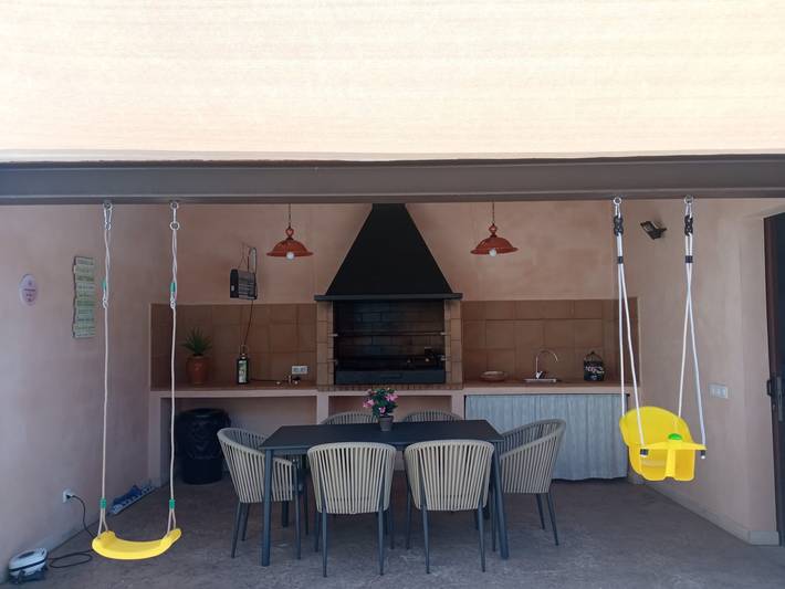Casa de vacaciones Cas Padrins de ses Tanques con Wi-Fi, jardín, terraza y piscina in Ariany, Interior de Mallorca