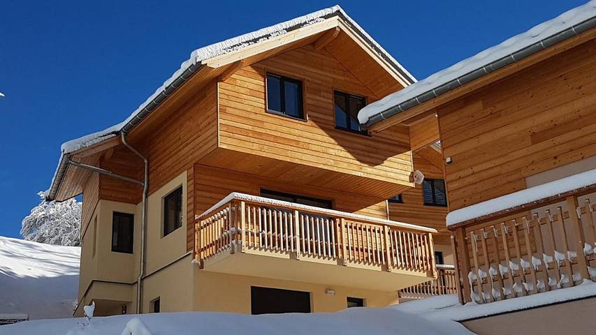 Chalet pour 8 personnes, avec sauna ainsi que vue et jardin, animaux acceptés à Vaujany