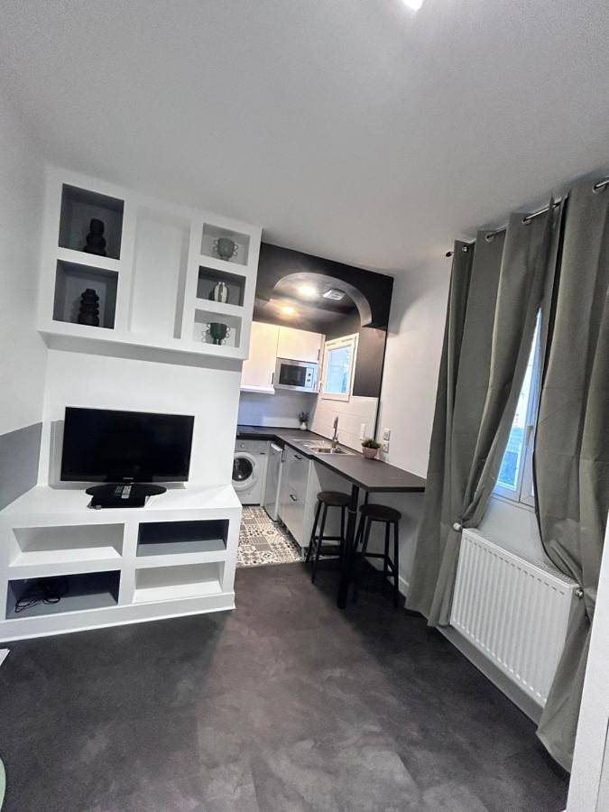 Gîte pour 4 personnes, avec terrasse à Livry-Gargan - 3