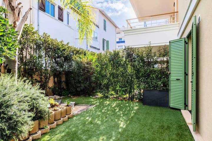 Gîte pour 4 personnes, avec piscine et jardin dans Port du Mourre-Rouge - 3