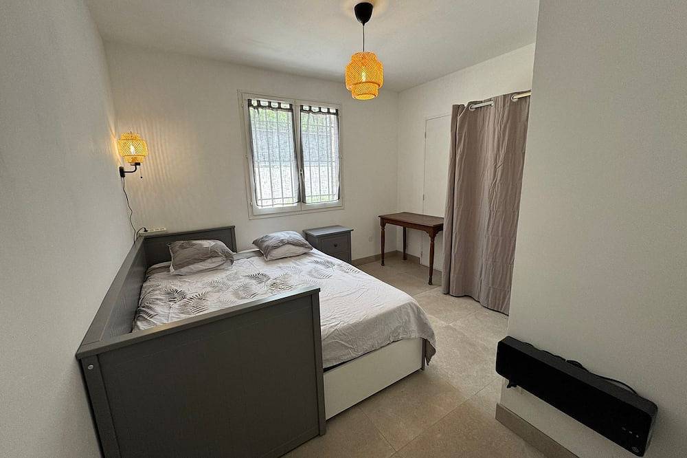 Villa 3 chambres avec piscine securisée in Rocbaron, Côte méditerranéenne (France)