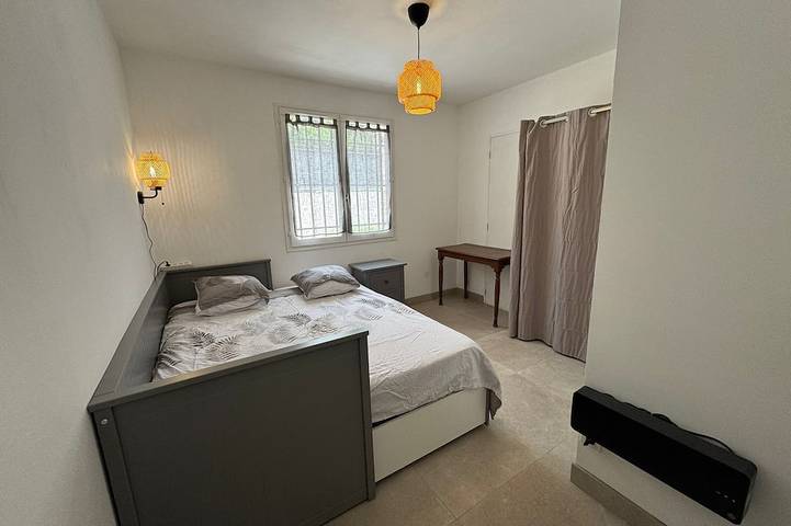 Villa pour 6 personnes, avec piscine