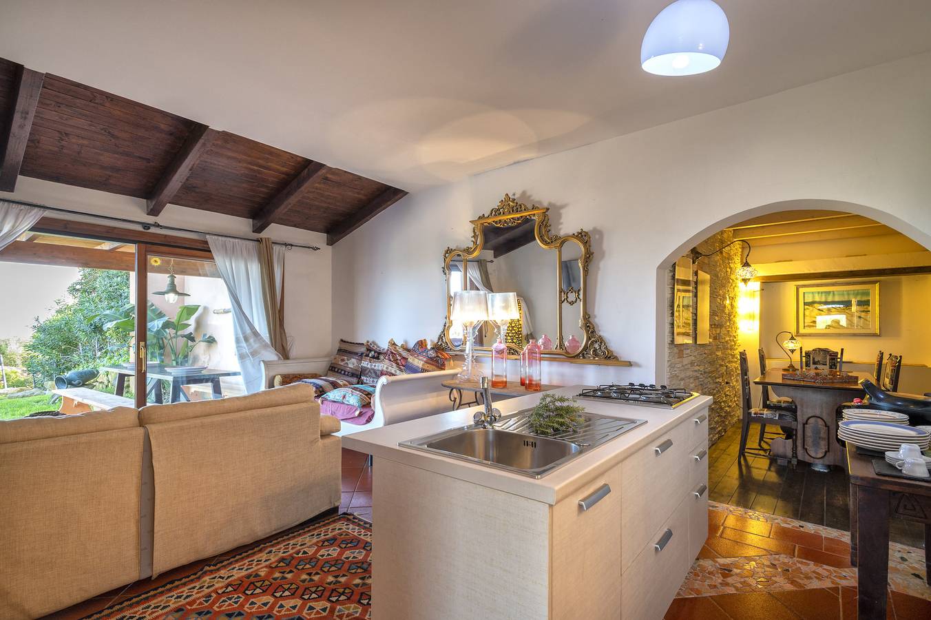 Holiday Home "Villa Sa Pintadera Stintino" with Private Pool and Terrace in Stagno di Casaraccio, Punta De Su Turrione