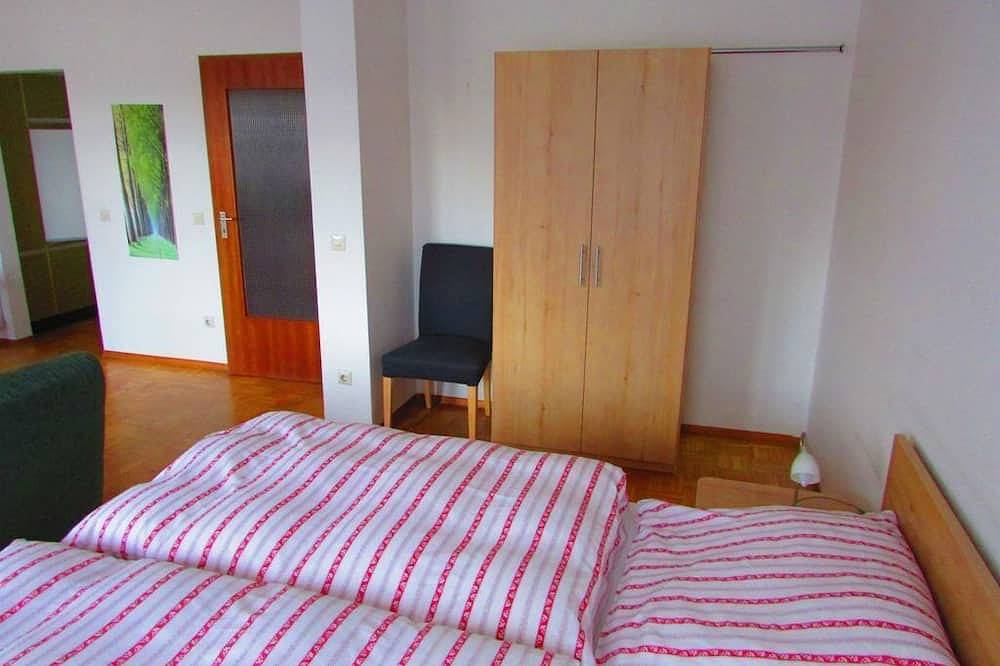 Ganze Wohnung, 2-Bettwohnung 30m² - Wochenpauschale - Haus Tannenhof in Bad Bergzabern, Südliche Weinstraße