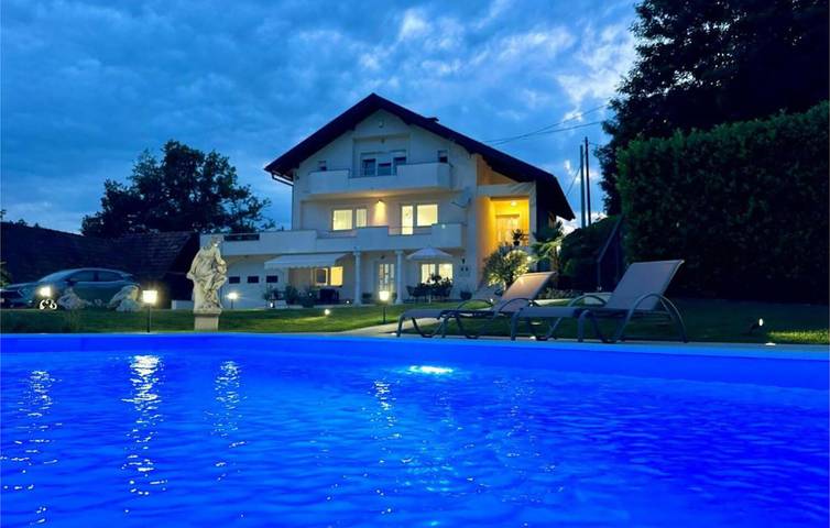 Ganze Ferienwohnung, Modernes Apartment mit 2 Schlafzimmern, Pool, WLAN und Parkplatz in Zagreb und Umgebung