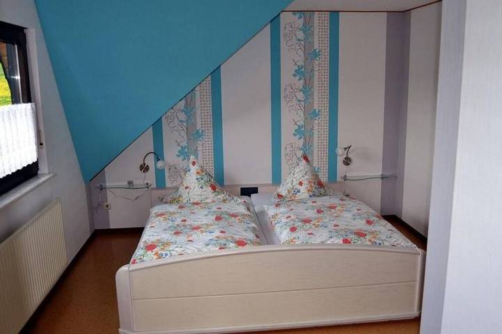 Ferienwohnung für 6 Personen, mit Garten und Balkon in Hilders - 3