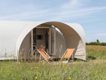 Camping for 4 People in Magione, Umbria, Photo 1