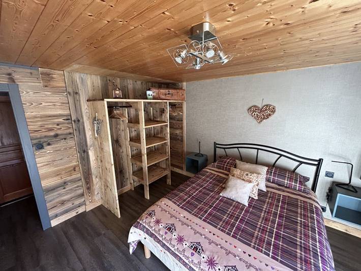 Chambre d’hôte pour 2 personnes, avec jardin dans Lac des Corbeaux