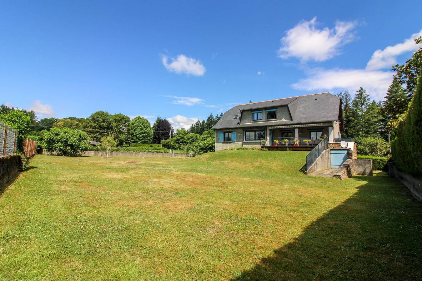 Gîte pour 12 Personnes dans Bartrès, Hautes-Pyrénées