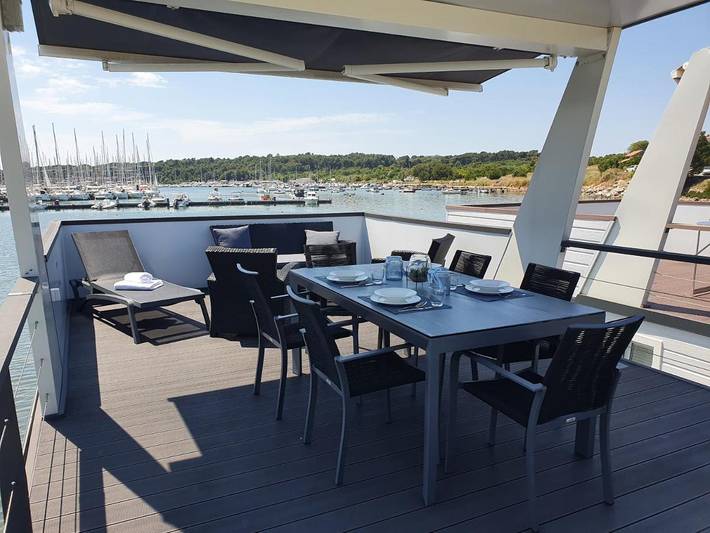 Boot für 5 Personen, mit Terrasse und Garten sowie Ausblick in Kroatien - 4