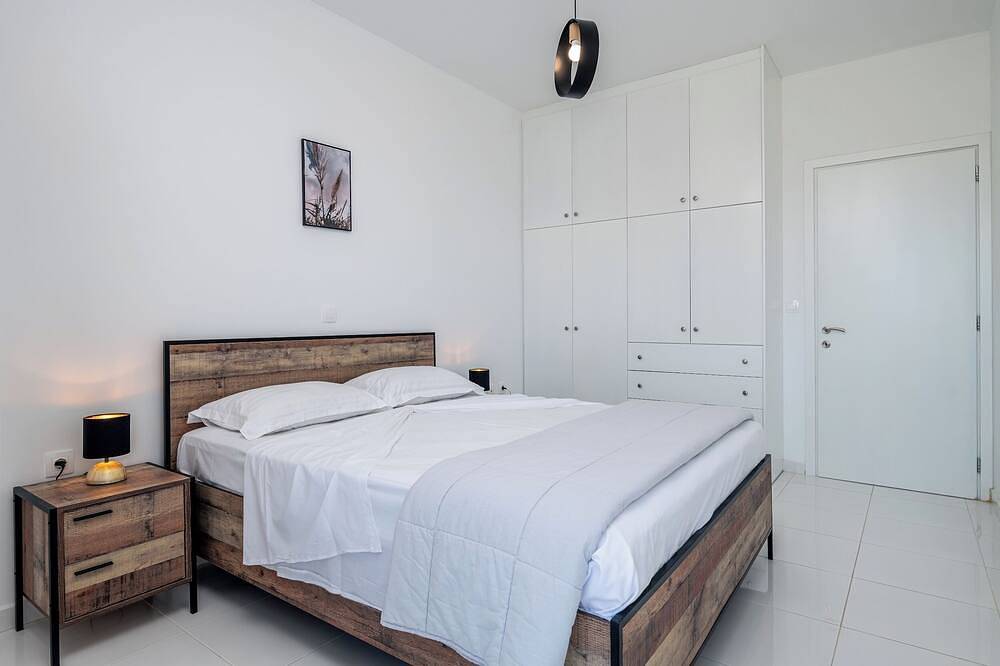 Asteria Pearl Villa 1 with new Jacuzzi in Tigaki, Kos