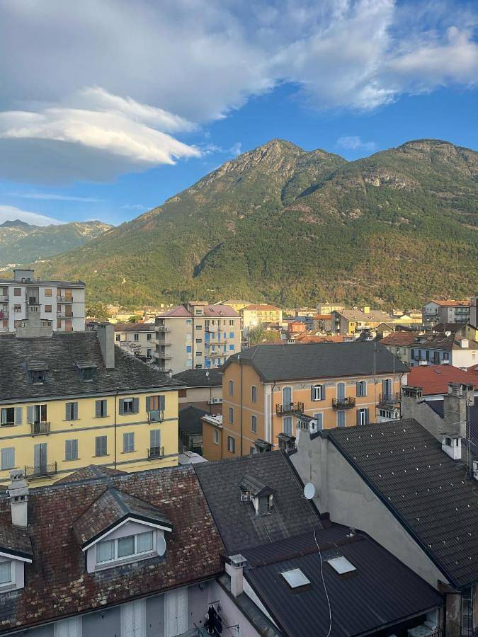 Gîte pour 4 personnes, avec balcon et vue, animaux acceptés dans Domodossola - 3