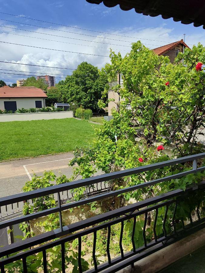 Gîte pour 4 personnes, avec piscine et terrasse à Riorges - 4