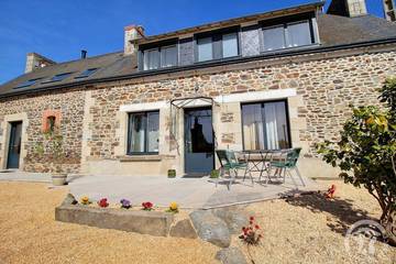 Gîte pour 10 personnes, avec terrasse et jardin, animaux acceptés à Plouha