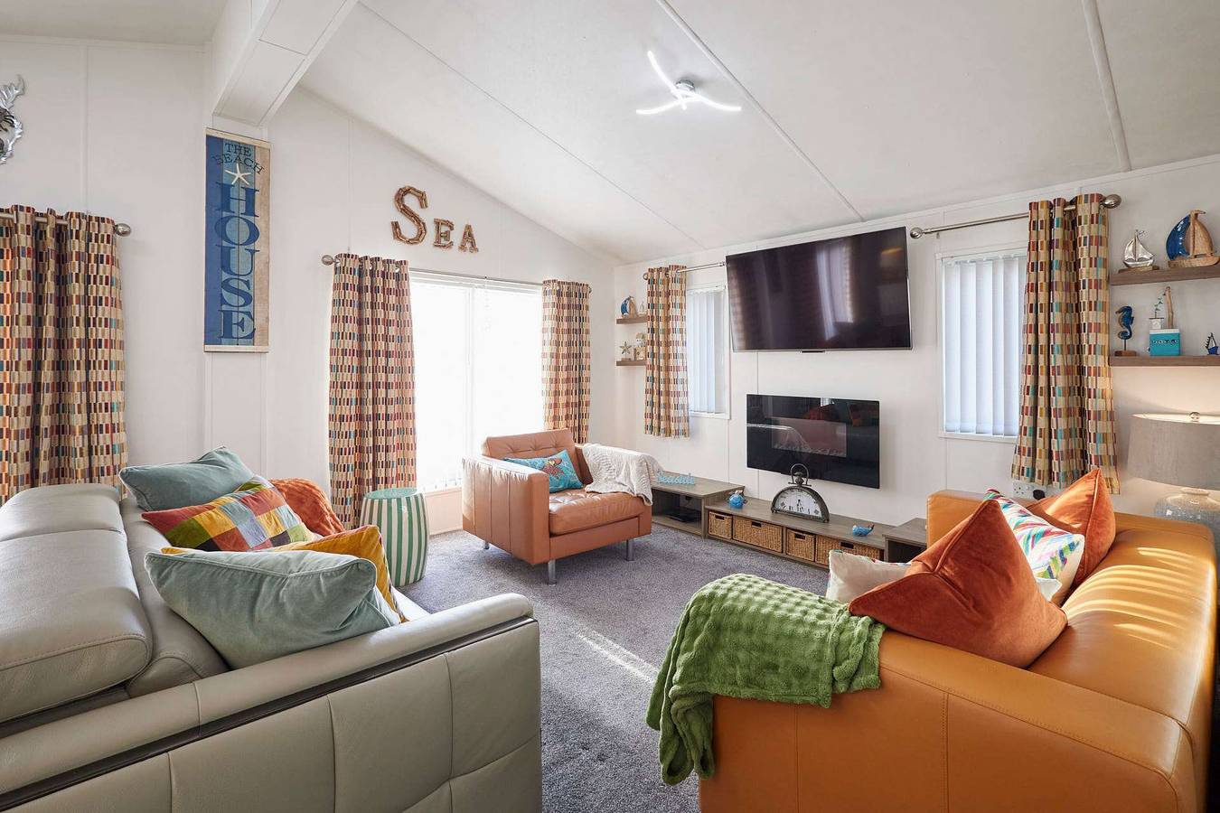 Host & Stay | The Beach House in Newbiggin-by-the-Sea, Northumberland