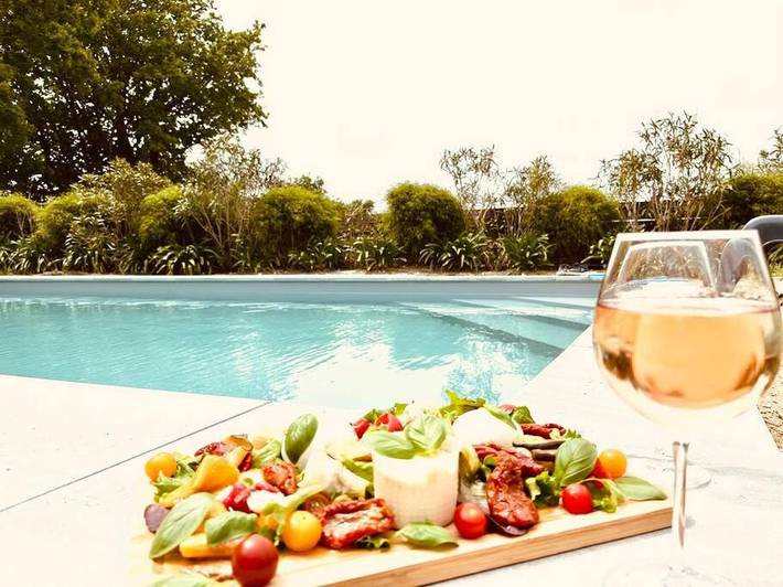 Maison de vacances pour 5 personnes, avec piscine ainsi que terrasse et vue