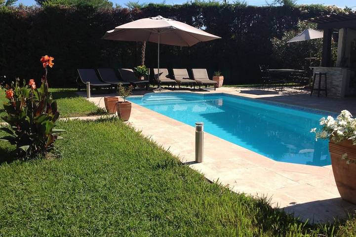 Casa de vacaciones para 8 personas, con jardín y terraza - 1