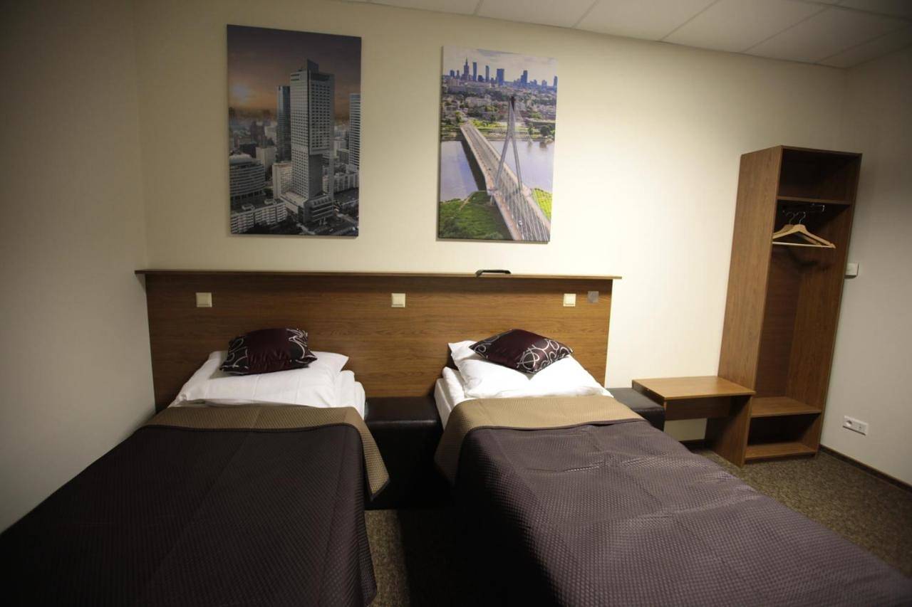 Cały apartament wypoczynkowy, Villa B&B nocleg przy Centrum Zdrowia Dziecka - Warszawa Międzylesie Wawer blisko Czd in Wawer, Warszawa