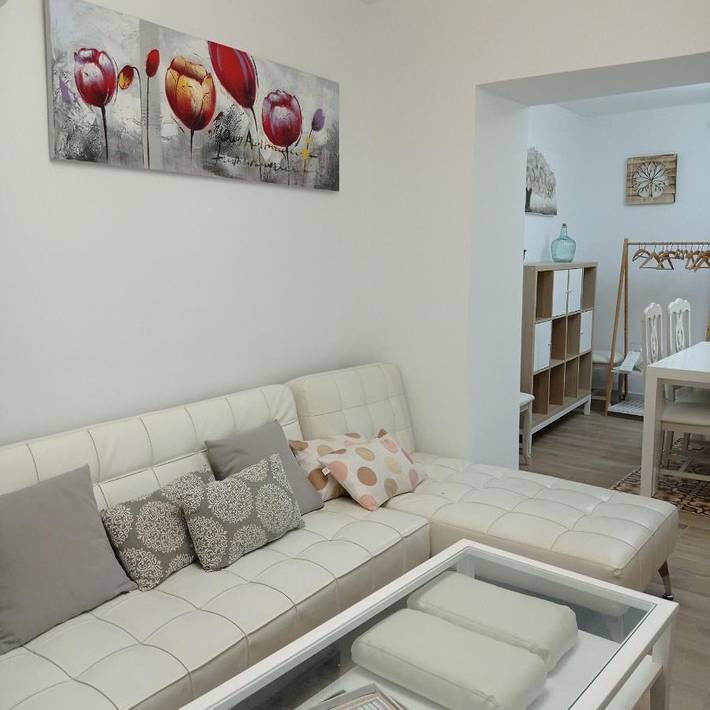 Apartamento para 4 personas, con Balcón además de Terraza y Vistas en Montoro 