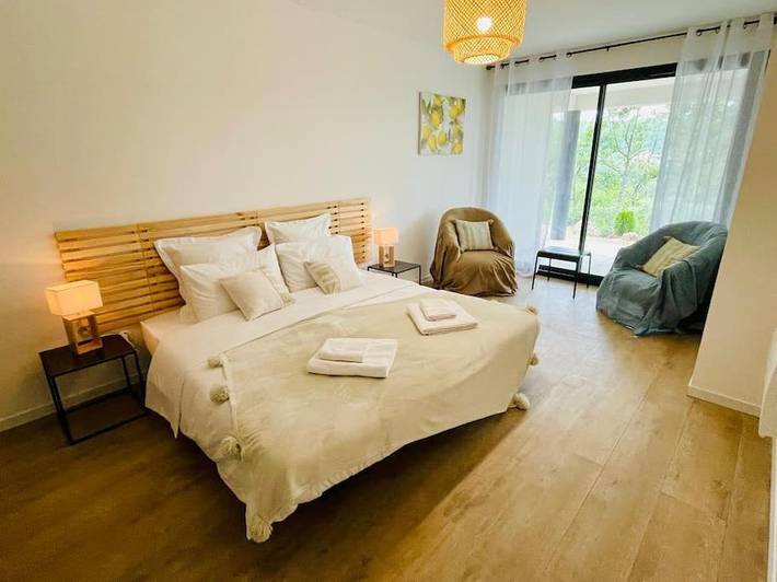 Villa pour 6 personnes, avec jardin et terrasse ainsi que vue et vue sur le lac dans les Gorges du Verdon - 2