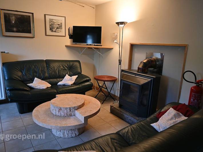 Location de vacances pour 9 personnes, avec balcon/terrasse ainsi que piscine et terrasse à Poperinge - 2