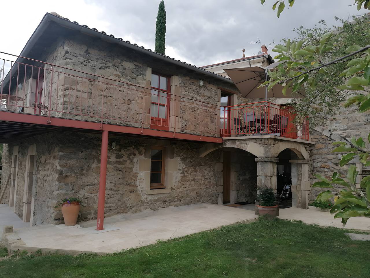 Maison de vacances 'Les Lavoirs' avec vue sur la montagne in Crozes-Hermitage, Région de Valence