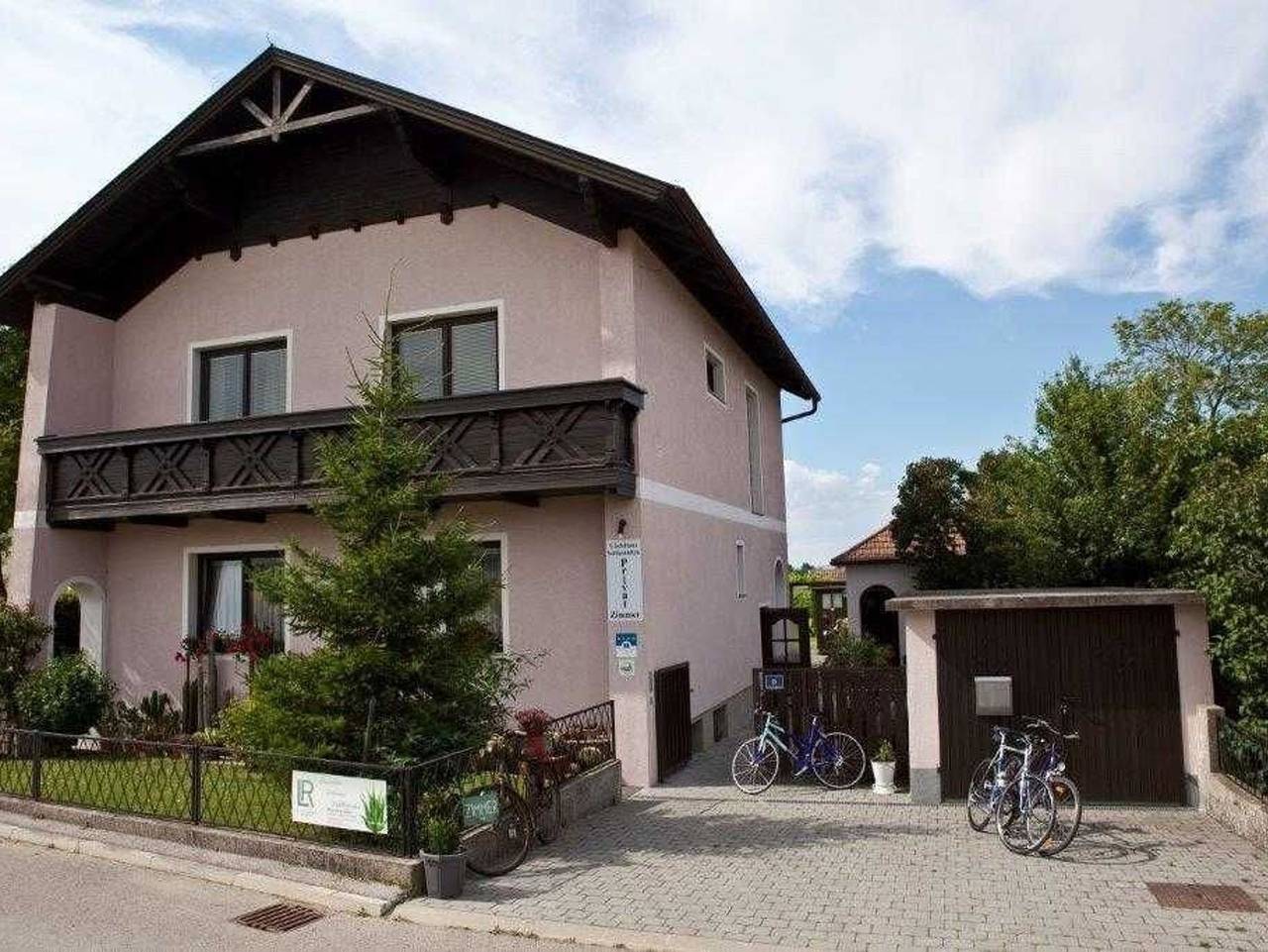 Ganze Ferienwohnung, Gästehaus Schlossblick in Sitzenberg-Reidling, Traisental