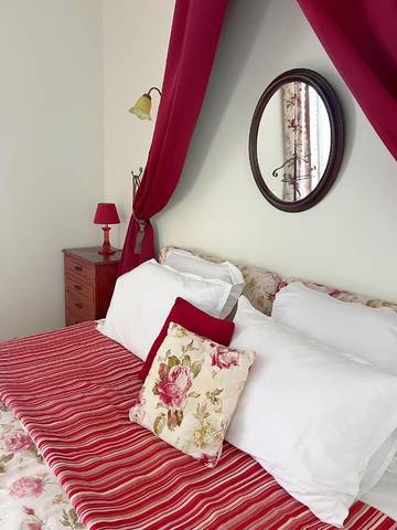 Gîte pour 2 personnes, avec vue et terrasse dans Office De Tourisme De Chablis
