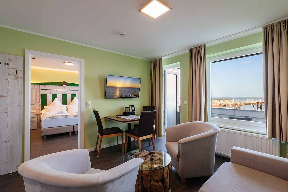 Ganze Wohnung, Wohnung zur Seeseite mit 2 Balkonen - Insulaner Ferienwohnungen in Helgoland