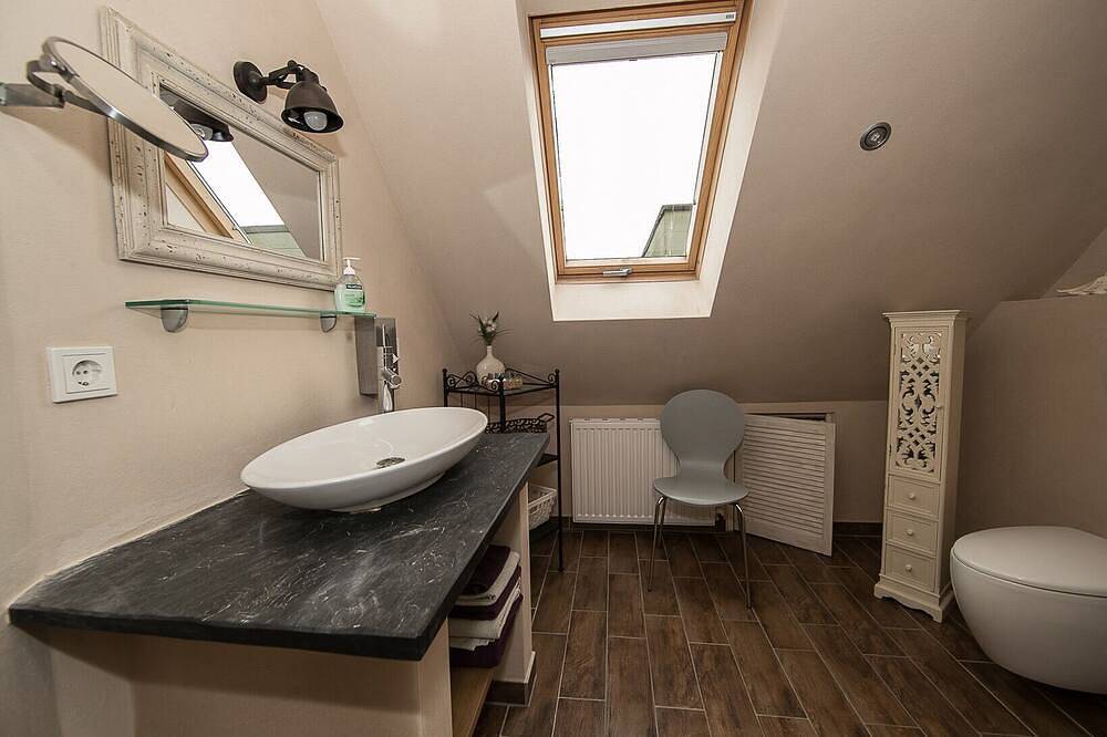 Ganze Wohnung, Traumhafte Aussicht auf die andere Flussseite in Pünderich, Traben-Trarbach und Umbegung