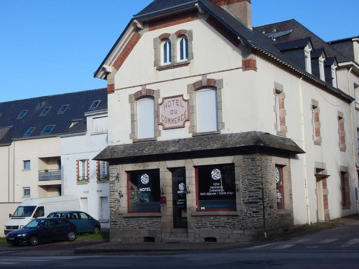 Small Double Room in Ploërmel, Région de Vannes