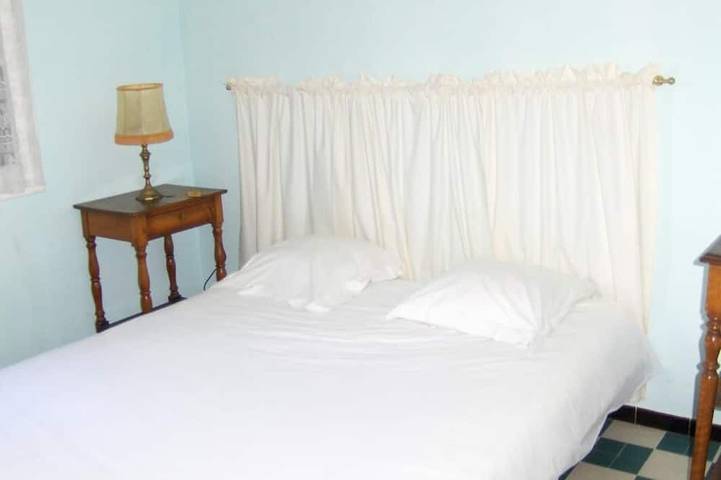 Location de vacances pour 8 personnes, avec jardin à Le Revest-les-Eaux - 4