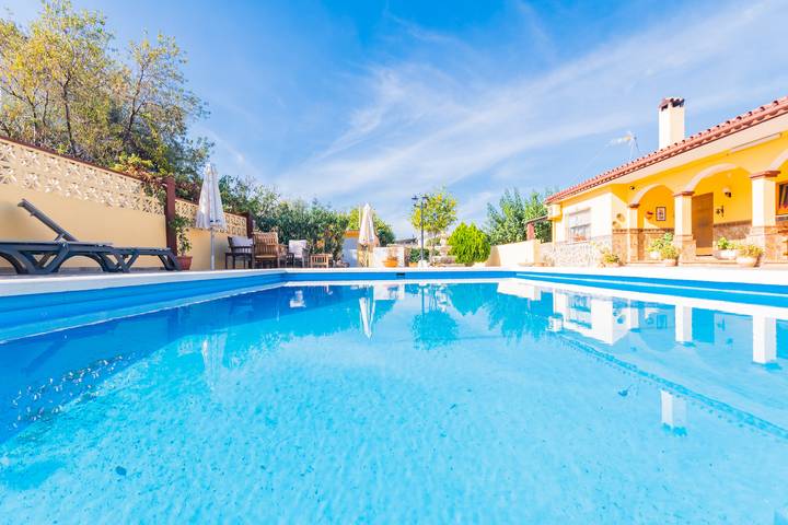 Casa rural para 8 personas, con terraza y jardín en Alhaurín de la Torre - 4