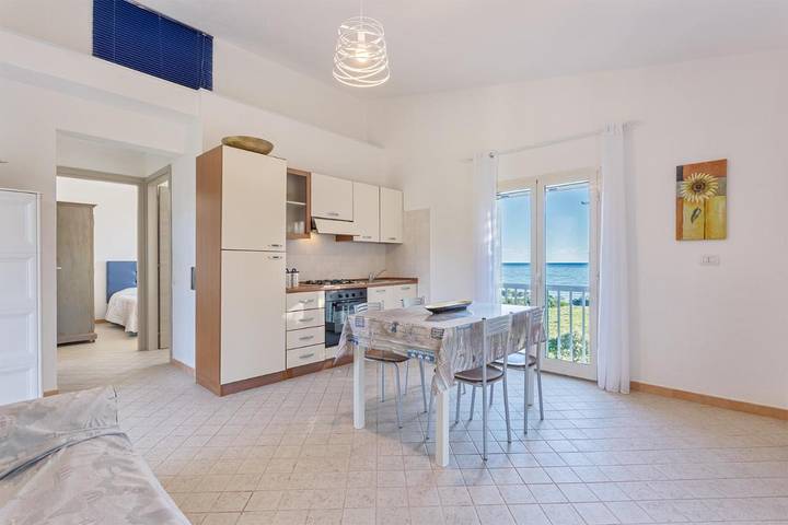 Casa vacanza per 4 persone, con Balcone e Terrazza nonché Giardino e Panorama a Tertenia