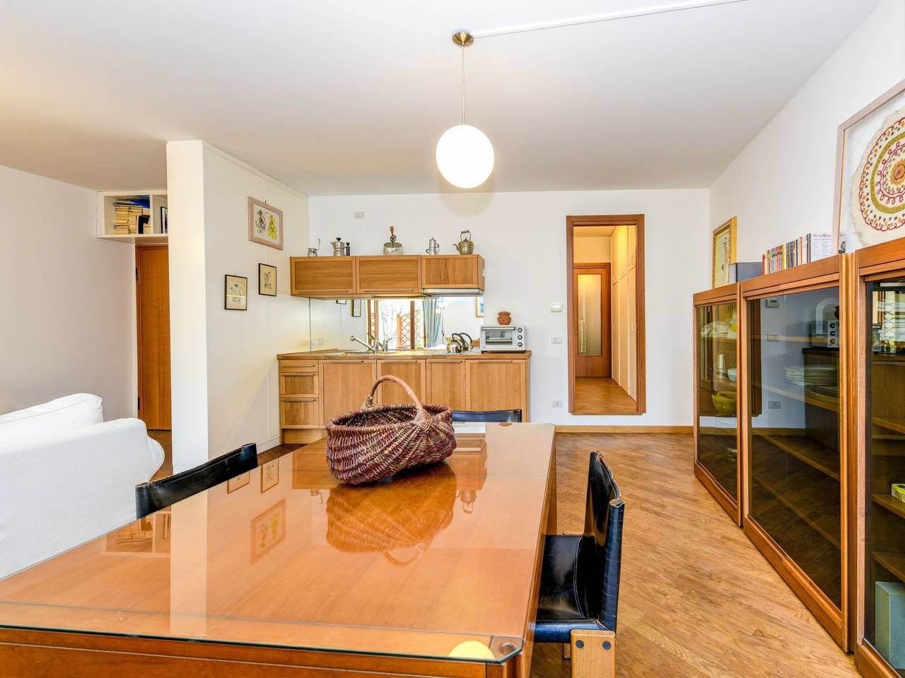 Apartamento entero, '' mit privatem Balkon in Saló, Montañas Garda