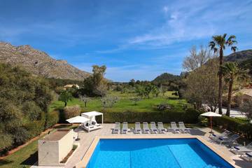 Villa in Pollença, Serra de Tramuntana für 12 