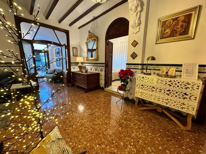 Location de vacances pour 4 personnes, avec Balcon et Terrasse ainsi que Jardin et Vue