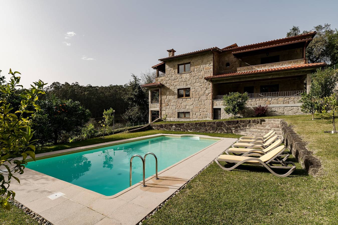 Casa das Flores: Vista Montanha, Piscina Privada e Wi-Fi no Gerês in Bouro (Santa Maria), Distrito de Braga