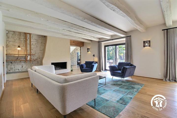 Gîte pour 8 personnes, avec Terrasse et Jardin ainsi que Piscine et Vue à Larmor-Baden - 4